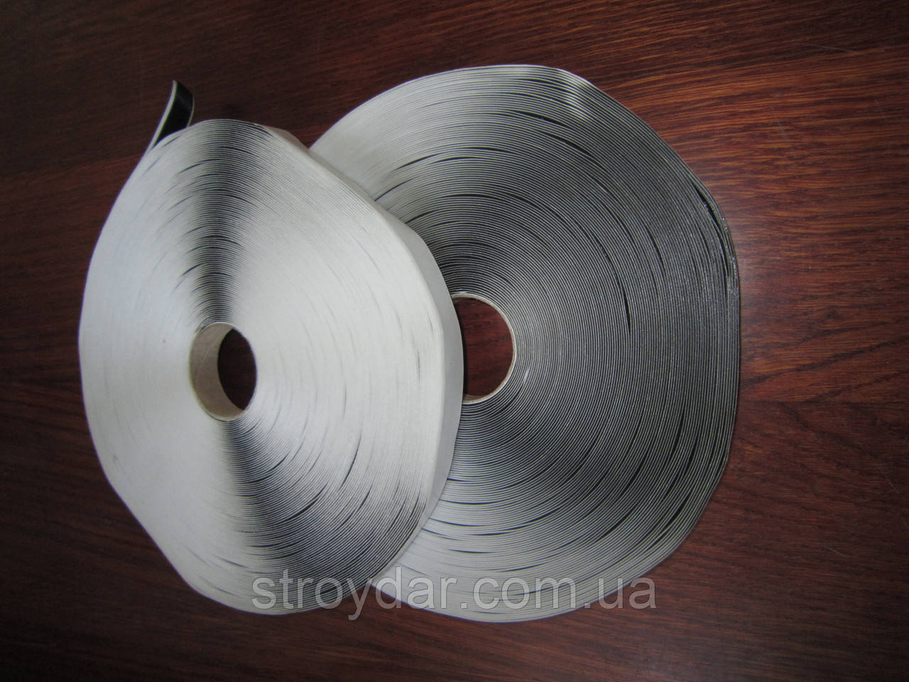 Будівельна стрічка К-2 з бутилкаучуку 15 мм х 45м, фото 1