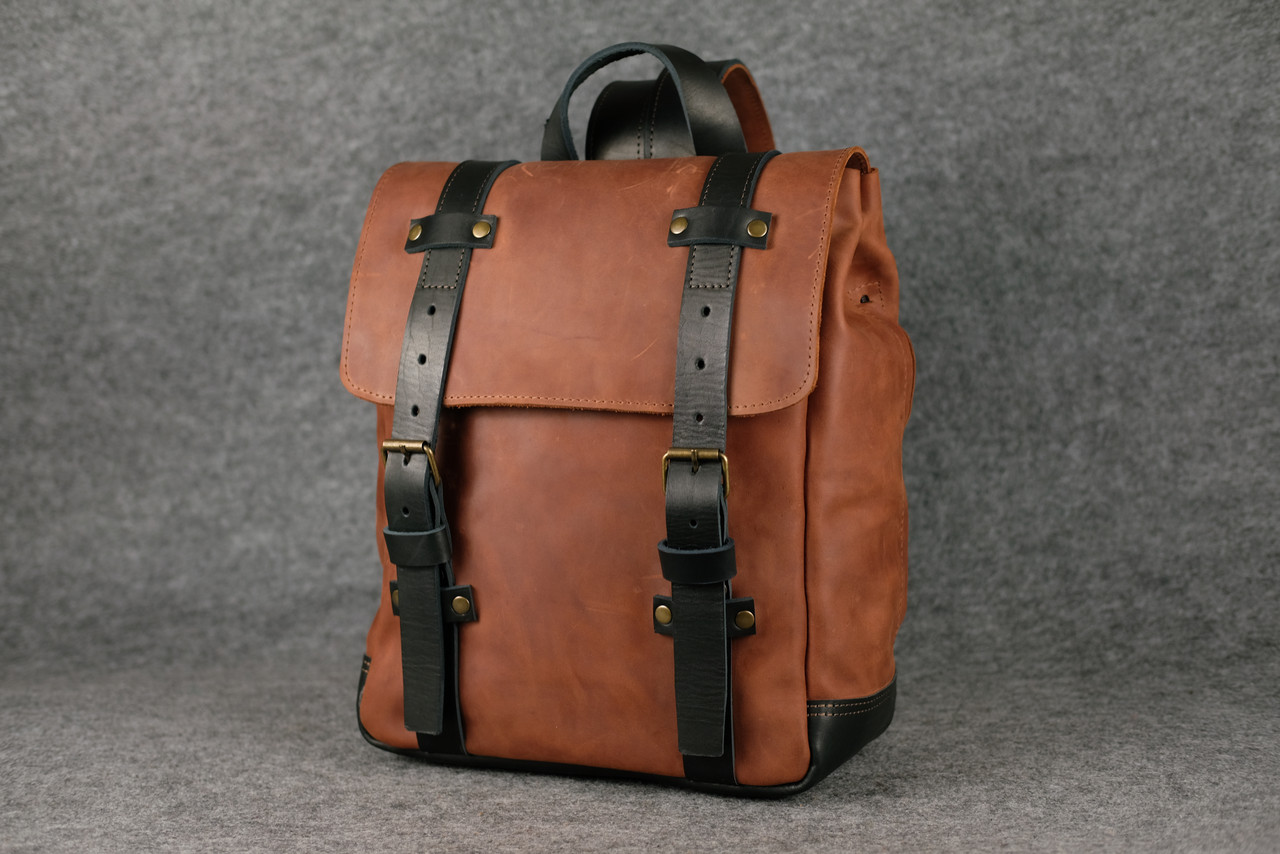 Чоловічий шкіряний рюкзак "Hankle H1" натуральна Вінтажна шкіра, колір коричневий відтінок Коньяк + Чорний