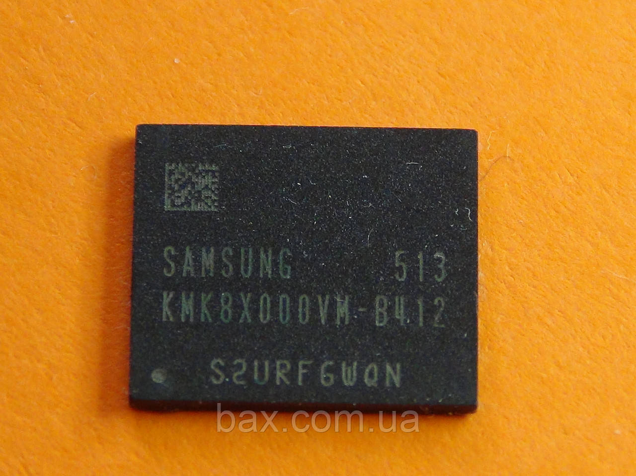Мікросхема пам'яті Samsung KMK8X000VM-B412 Опис