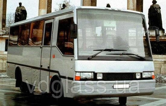 Лобовое стекло Икарус Ikarus 543, от украинского производителя автостекла