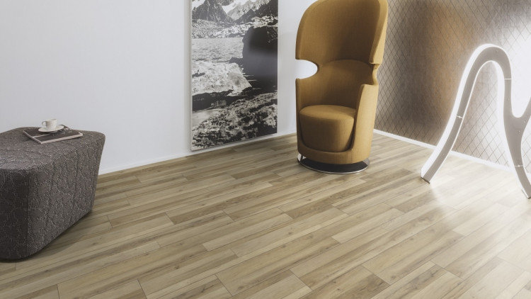 Ламінат Kaindl Classic Touch Standard Plank K4412 Дуб MULTISTRIP TRUE