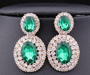 Сережки Зелені.