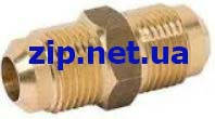 З'єднувач для труб 3/8-3/8