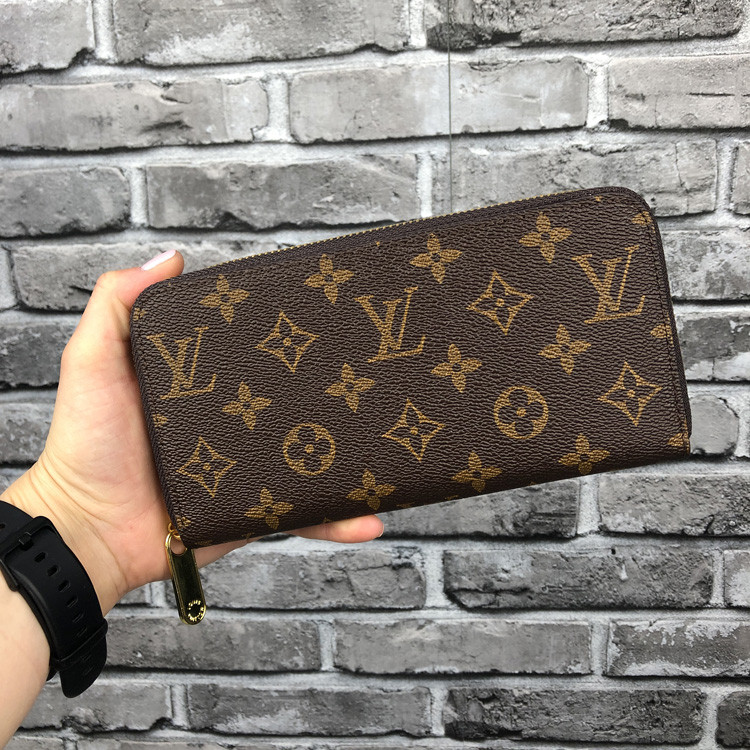 louis vuitton large wristlet