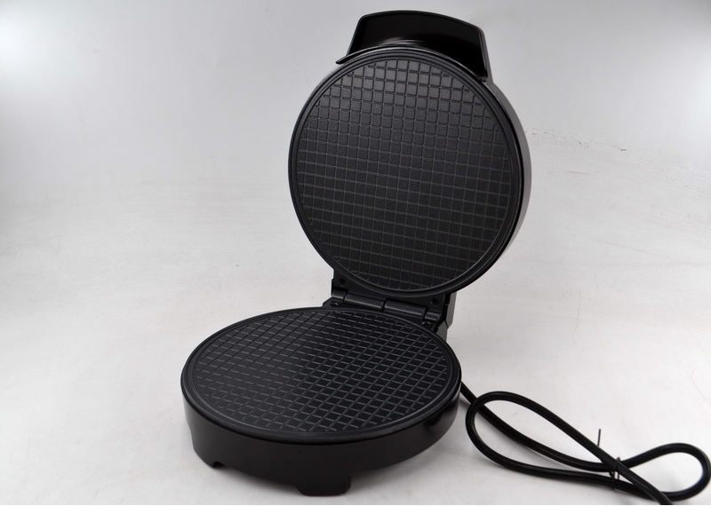 Вафельниця MS 7710