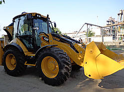 Вуслуги екскаватора-навантажувача Caterpillar 434 F