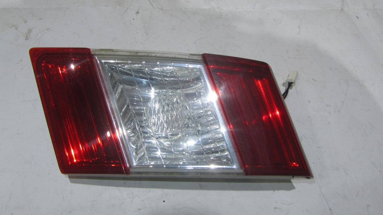 Ліхтар задній правий внутрішній Chevrolet Epica 96851766, фото 1