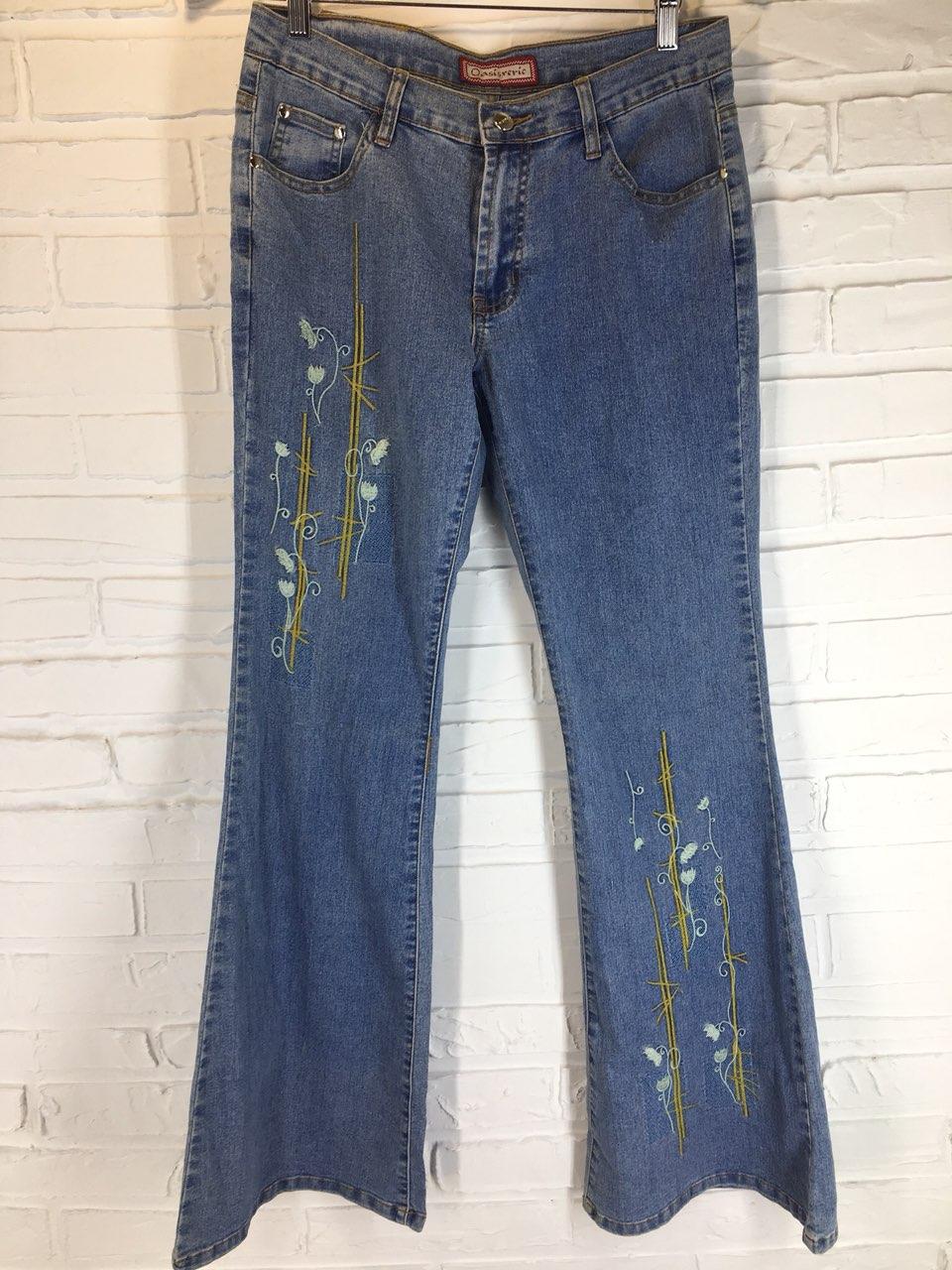 Джинси жіночі 307 сині з вишивкою