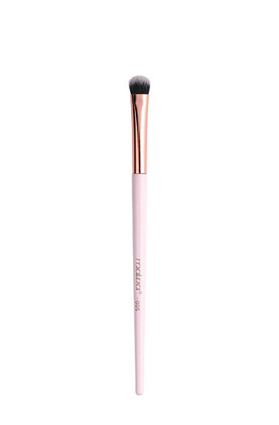 Пензель косметичний для нанесення тіней Malva Cosmetics №05 (М310 )