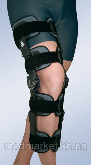 Армований колінний ортез з обмежувачем 94260 Orliman (Іспанія)