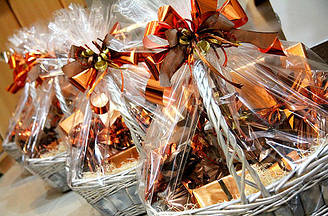 Упаковка і оформлення подарунків для організацій