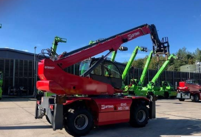 Купить Телескопический погрузчик MAGNI ROTO RTH 5.18 S1 2015 г.в., цена ...