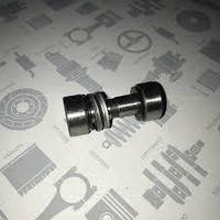 Напівхрестина кришки рульового механізму 3302 3307-3401481