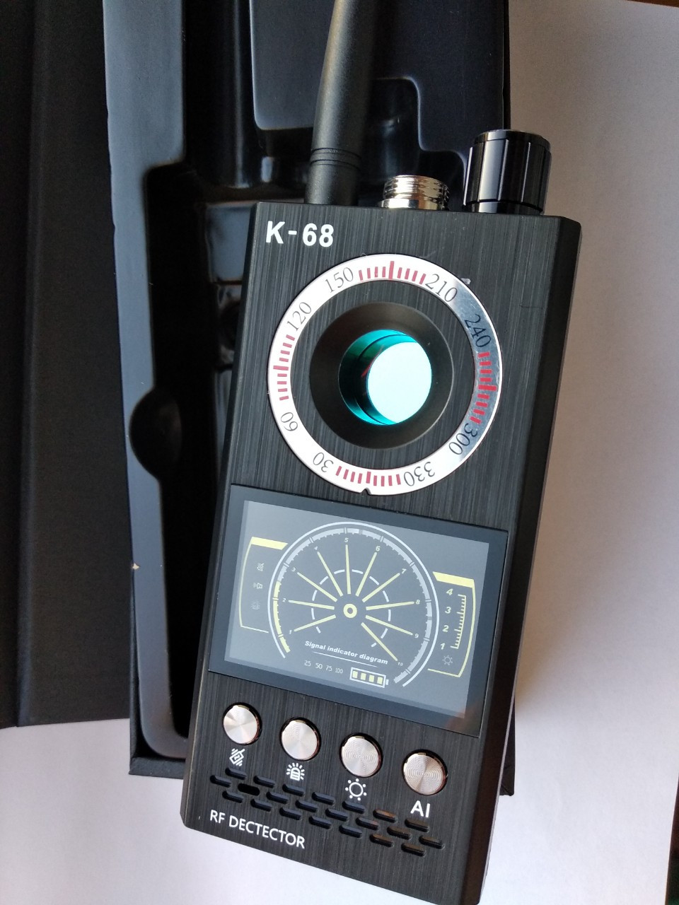Детектор жучків GPS трекерів і прихованих відеокамер К68 (3 в 1!)