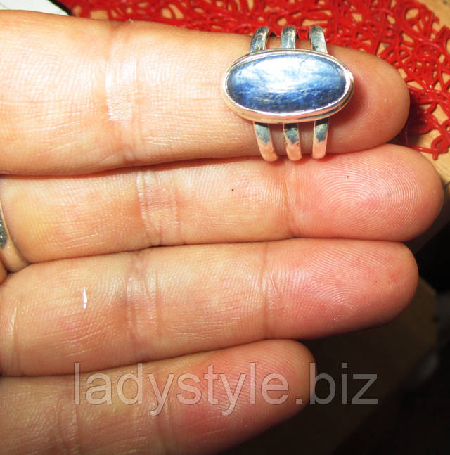 Интересное кольцо с кианитом от студии LadyStyle.Biz купить серебряное кольцо с танзанитовым кварцем украшения сапфир подарок