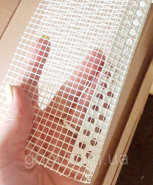 куточок пластиковий з сіткою 10х15 див. Вертекс Чехія