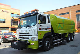 Вакуумна підмітально-прибиральна машина Retech RTRS 160A