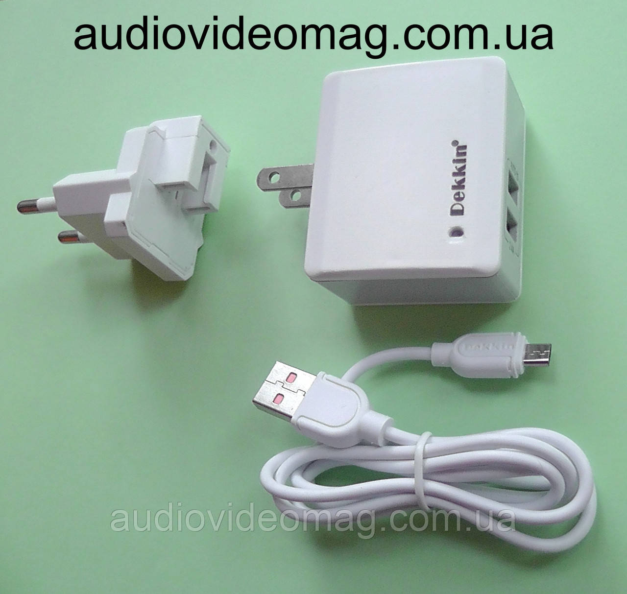 Блок живлення USB 5V 2.4 A, два гнізда, вилка з плоскими ніжками і кабель micro-usb в комплекті