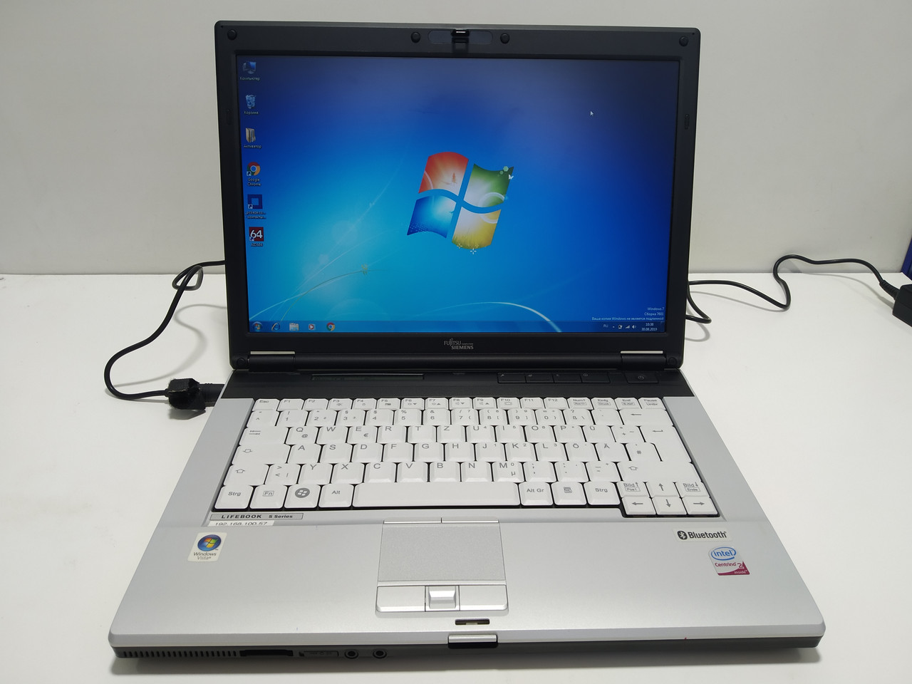 14" Fujitsu Siemens Lifebook s7220 \ c2d p8600 2.4\ 4 ГБ DDR3\ 160 ГБ hdd\ Бат немає