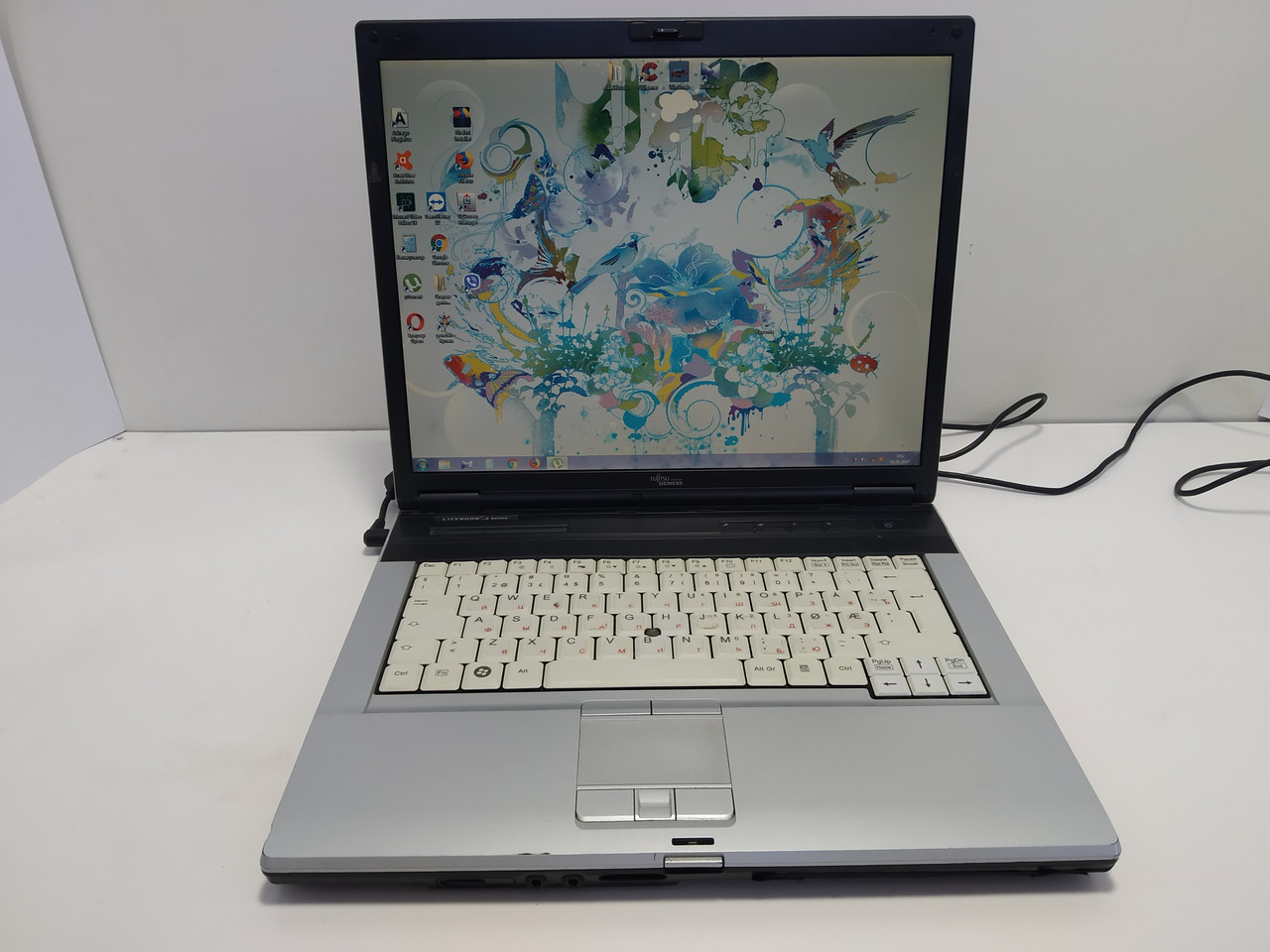 15" Fujitsu Siemens Lifebook e8310/c2d t73000 2.0/4ГБ ОЗП/160 ГБ hdd/ Повністю налаштований