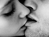 Поцілунок: таємниці і міфи про найпотаємніше