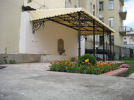 Тентові навіси, козирки, прозорі штори ПВХ для садових павільйонів, альтанок, терас, літніх кафе