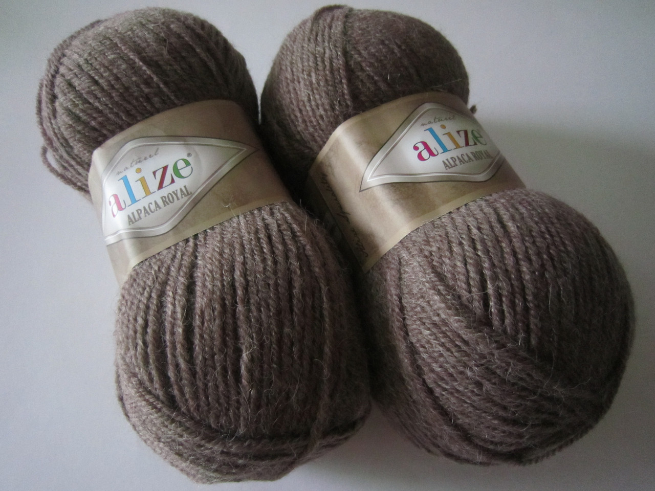 ALPACA ROYAL 688 КАВИ З МОЛОКОМ - 30% альпака, 15% вовна, 55% акрил