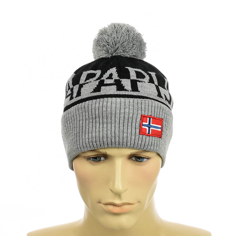 Молодіжна чоловіча шапка "Napapijri" .