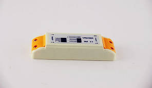 Dilux — Блок живлення 24 Вт, 12 В, 2 А, IP20, у пластиковому корпусі Premium клас, гарантія 2года.