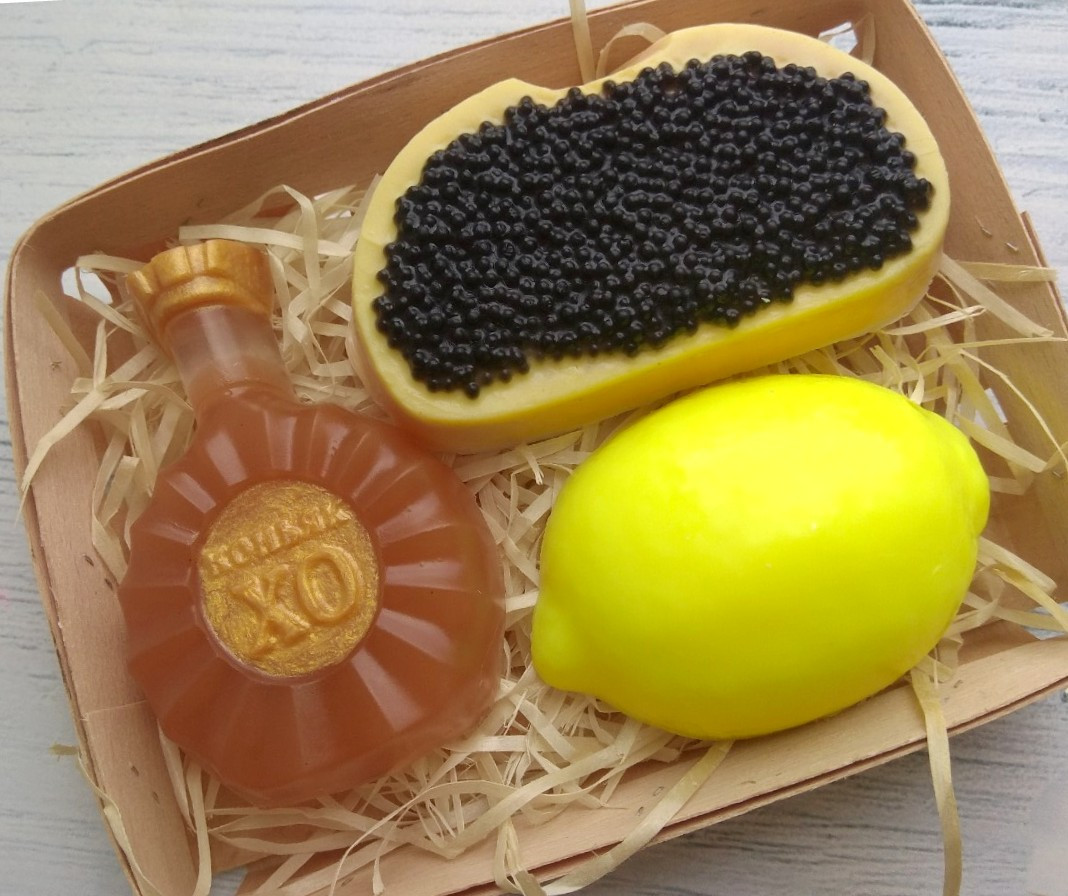 Мило ручної роботи "Коньяк, бутерброд з ікрою і лимон"