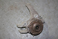Кулак поворотний Ступиця задній лівий AUDI A8 D3 4.2 V8