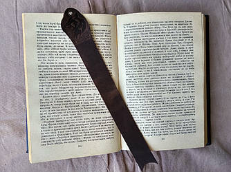 Закладка «bookmark», закладинка в книгу