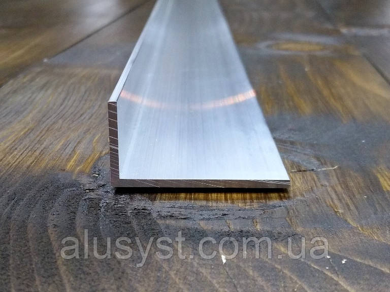 40х20х1,5 / 50 см / Кутник різнобічний / без покриття