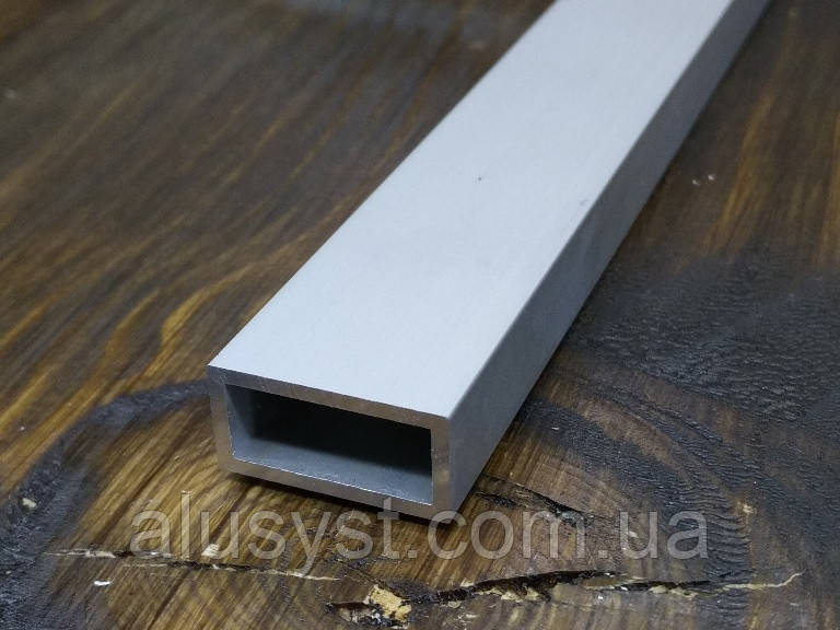 20х10х1,5 / труба 50см / анодована