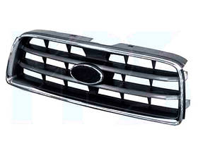 Решітка радіатора Subaru Forester 03-08 (FPS). 91121SA050