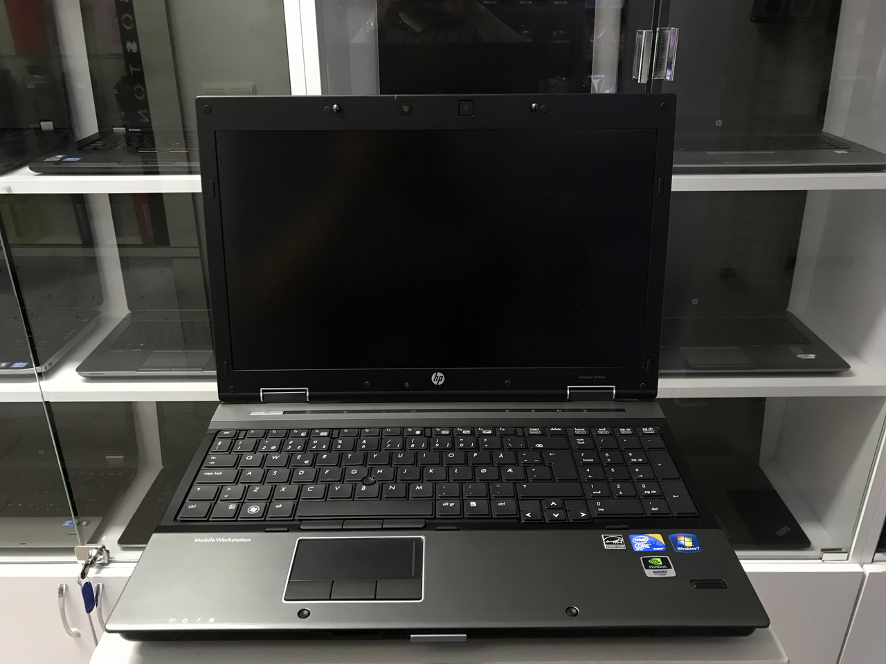 Ноутбук HP Elitebook 8540w [Core-i7 QM] [FULL HD] [NVIDIA] Куліша 22 ...