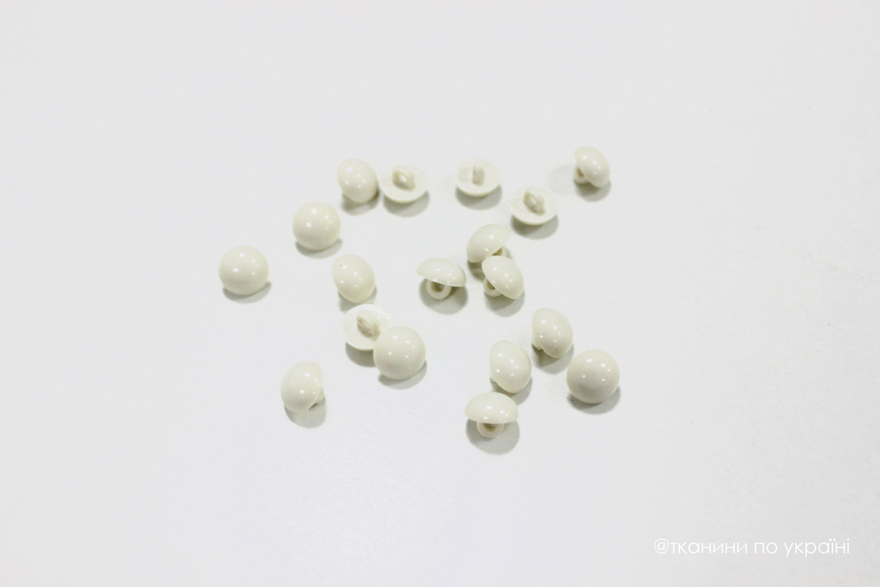 Ґудзик білий 10 мм