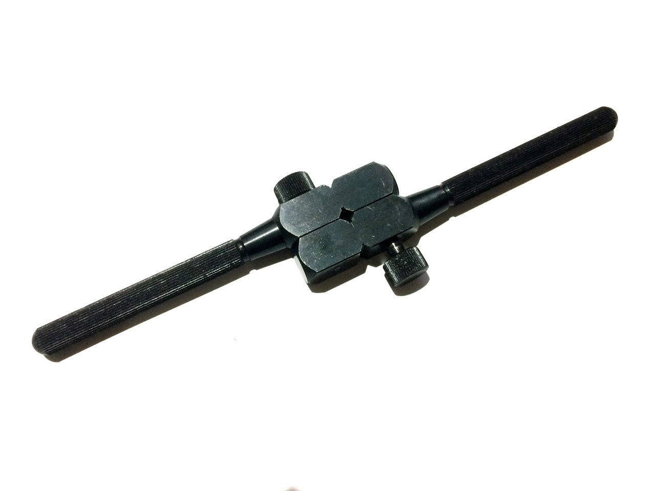 Тримач для мітчиків(вороток) м4-м9 сталь 20