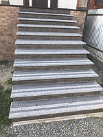 Ступень гранитная Покостовская 2
