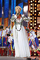Оксана Пекун, народна артистка України. Ексклюзивна сукня.