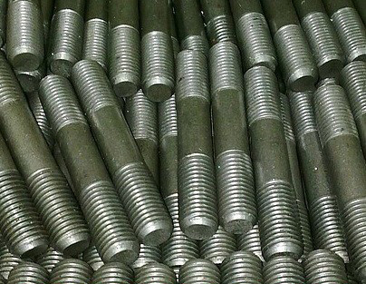 Шпилька різьбова м33 для фланцевих з'єднань ГОСТ 9066-75