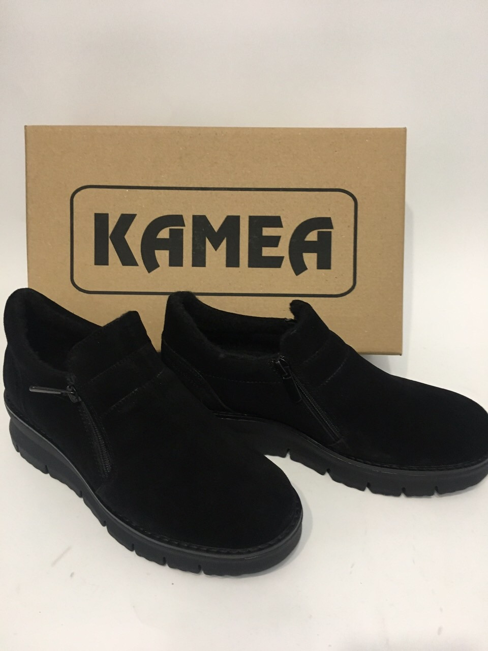 Замшевий ботильйони на байку тм.Камея