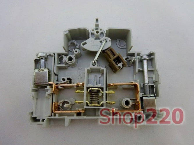 ありた Переключатель генератор сеть, трехпозиционный на 32 А