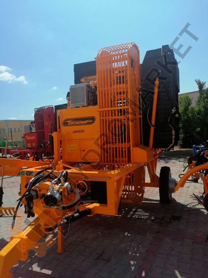 Прибиральна машина для буряків TORUNOGLU H4200