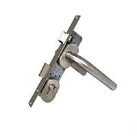 З клямкою бэксет - 25 мм.