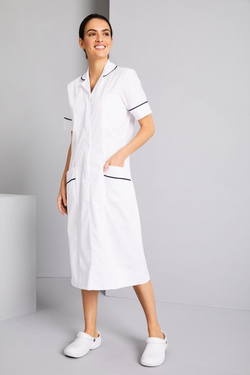 Медичний халат жіночий білий з чорним кантом — 03400