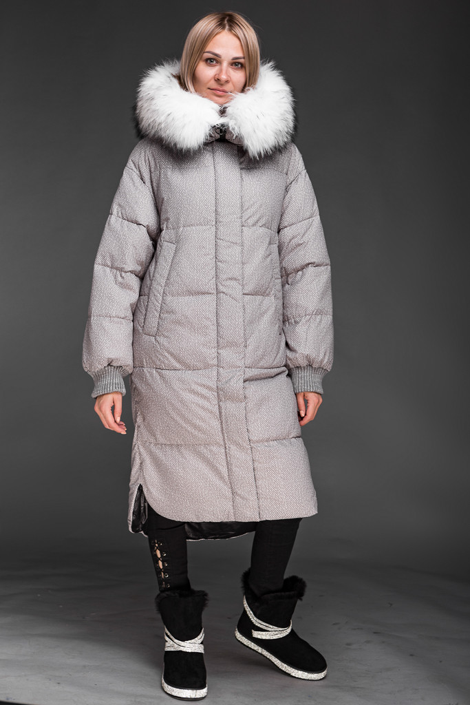 Жіночий пуховик TOWMY з натуральним хутром єнота 3205, фото 1