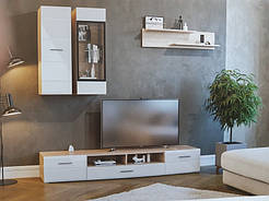 LasCavo меблі на вітрині нашого магазину