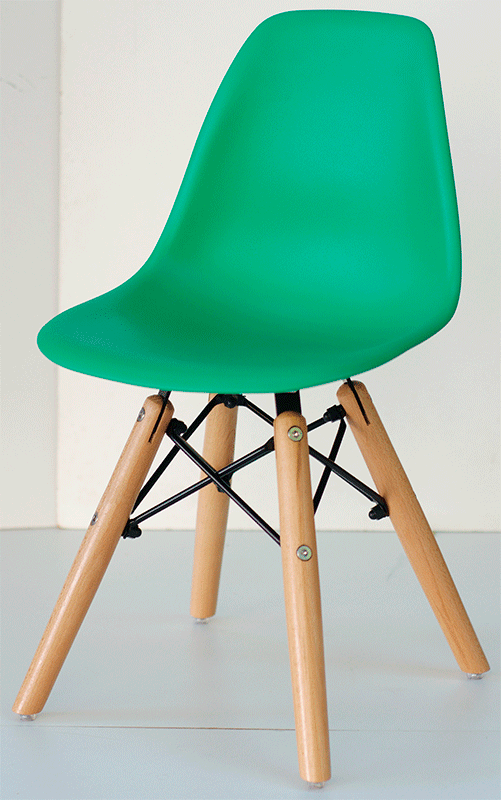 Дитячий стілець Kids Nik Eames DSW зелений 47, дизайн Charles&Ray Eames