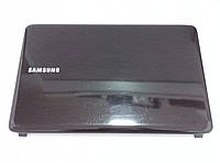 Часть корпуса (Крышка матрицы) Samsung R540 (NZ-10290)